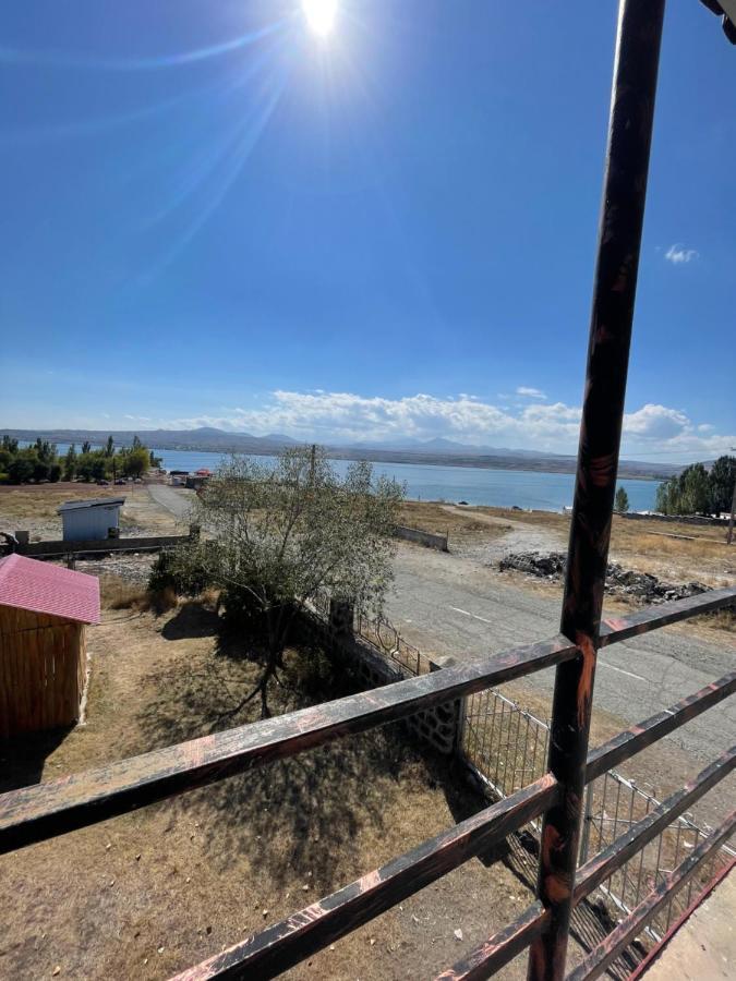 Hayots Ojakh Sevan Exteriör bild